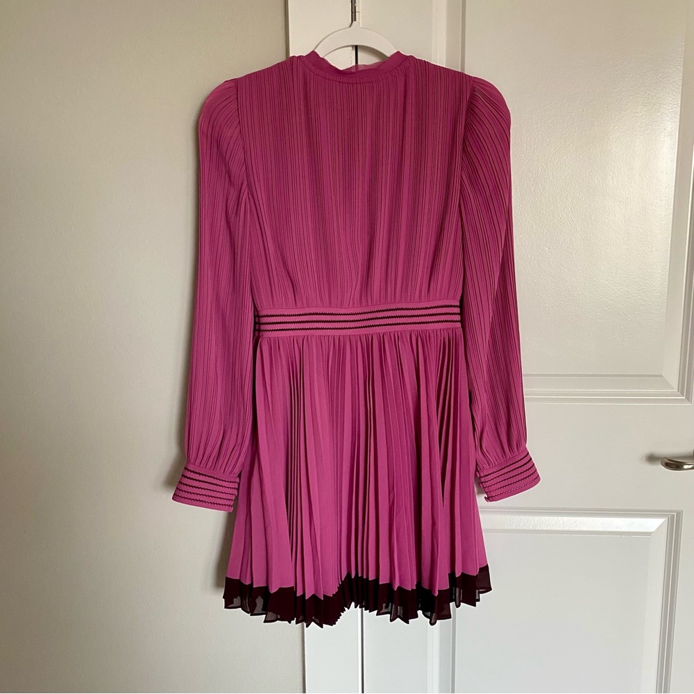 Jonathan Simkhai Split Neckline Calpyso Pleated T… - image 6